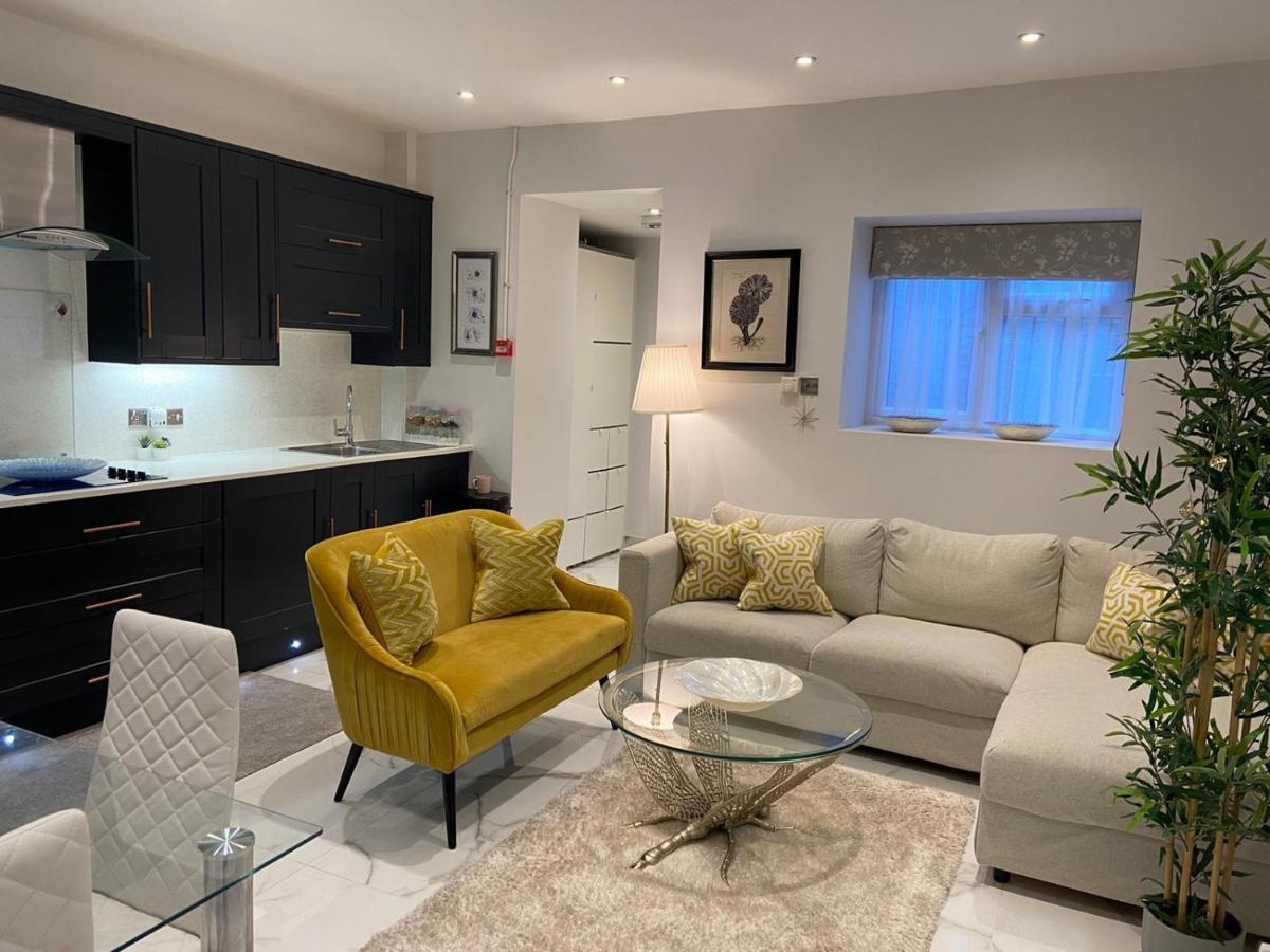 Apartmán Elegant 2 Bed Flat In Chiswick Londýn Exteriér fotografie