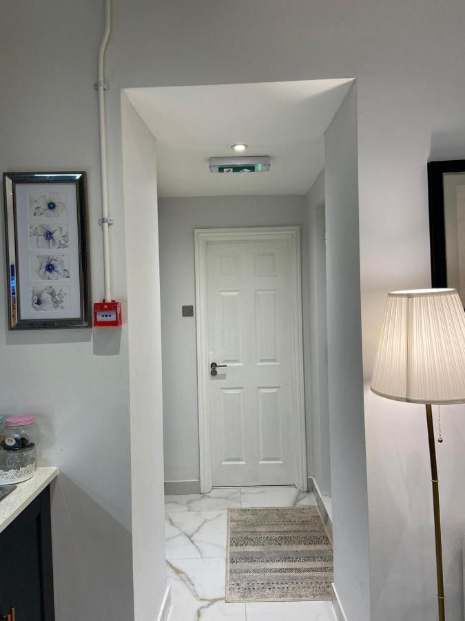 Apartmán Elegant 2 Bed Flat In Chiswick Londýn Exteriér fotografie